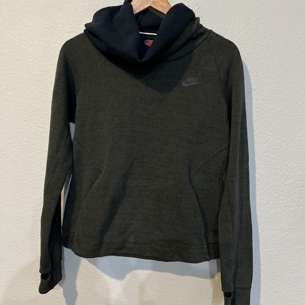 Nike Cargo Tech Fleece Hoodie Cowl Neck MEDIUM GREEN Thumbholes Running